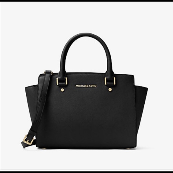 Michael Kors Handbags - Michael Kors large black Selma bag